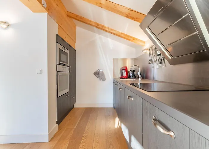 アパート Brixen 1